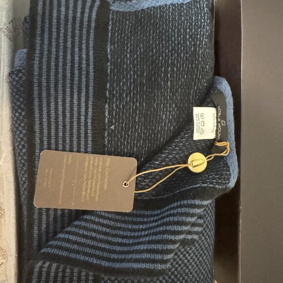 Noble Mount Men's Box Packaged Uptown Premium Knit Marled Scarf, NWT - Picture 2 of 2